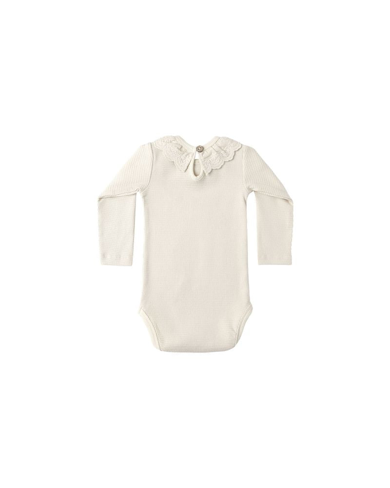 Ruﬄe Collar Bodysuit || Natural - Twinkle Twinkle Little One