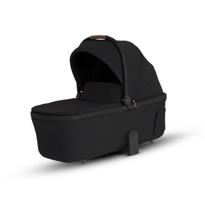 Silver Cross Cove 2 Compact Bassinet in Onyx