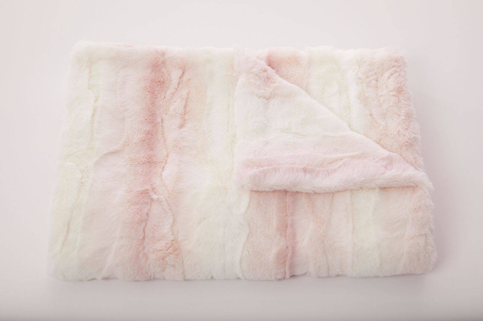 Laurent Sorbet Pink Faux Fur Crib Blanket - Twinkle Twinkle Little One