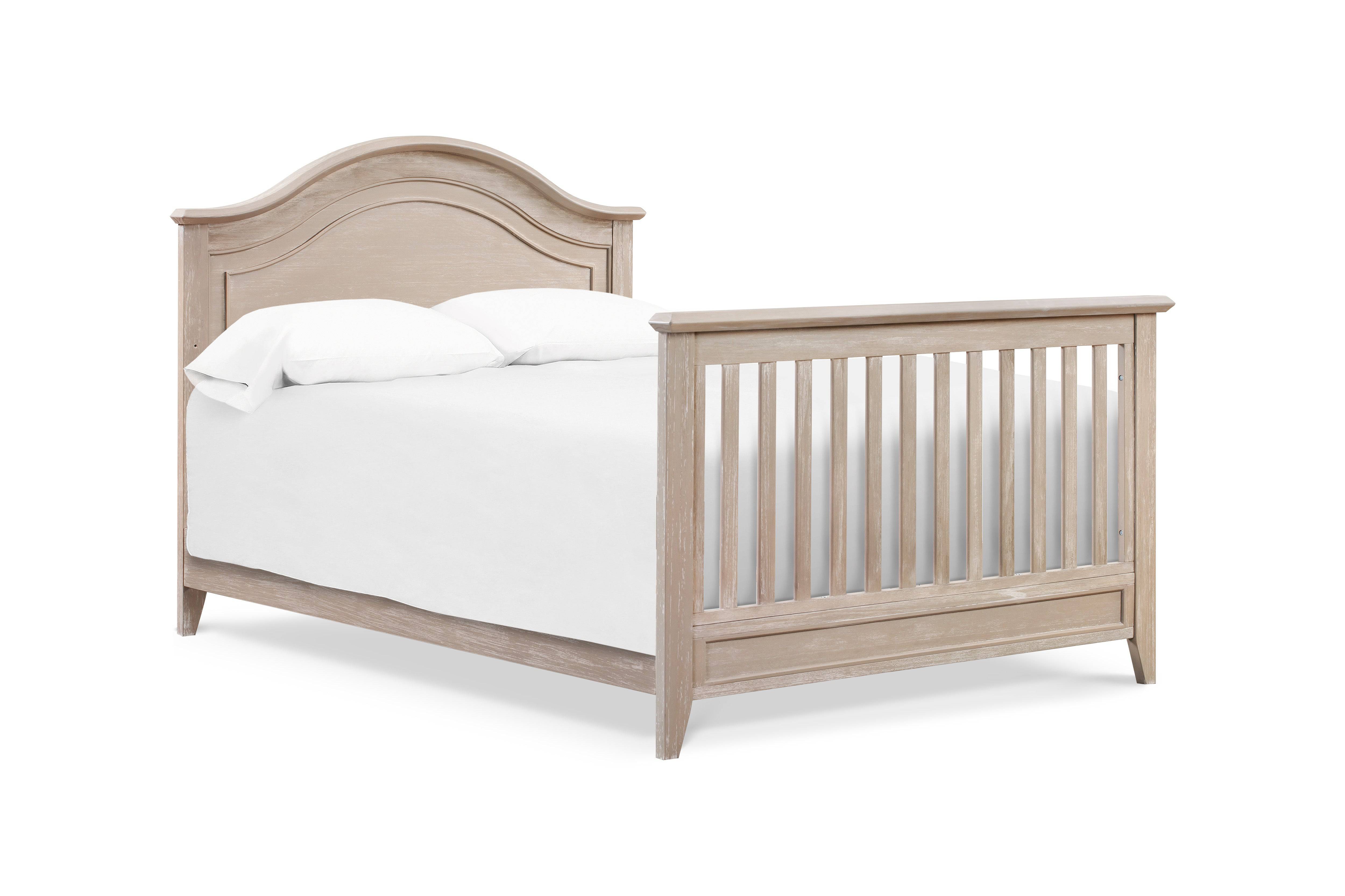Beckett Rustic 4-in-1 Convertible Curve Top Crib - Twinkle Twinkle Little One