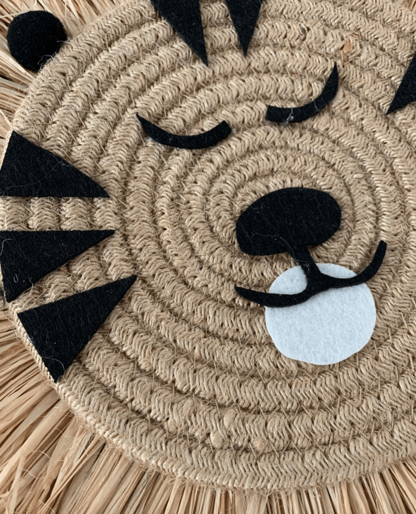 Tess Tiger Grass Wall Decoration - Twinkle Twinkle Little One
